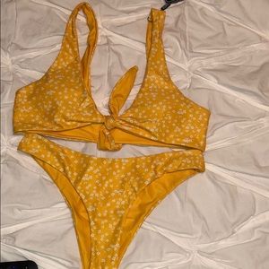 Yellow floral bikini NWT